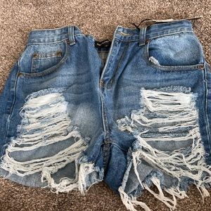 New with tag. Size 10 PLT shorts